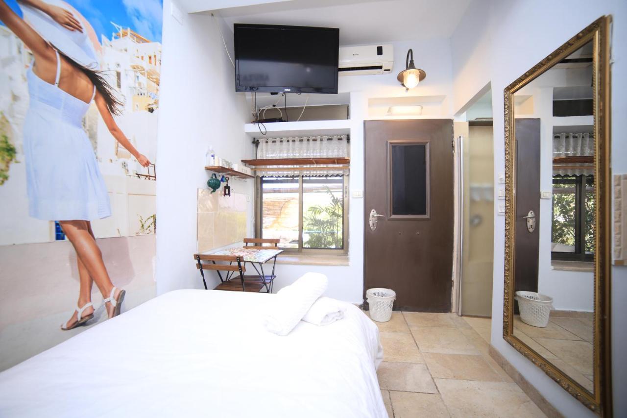 Ahuzat Shaul - Studio Hotel Hadera Kültér fotó