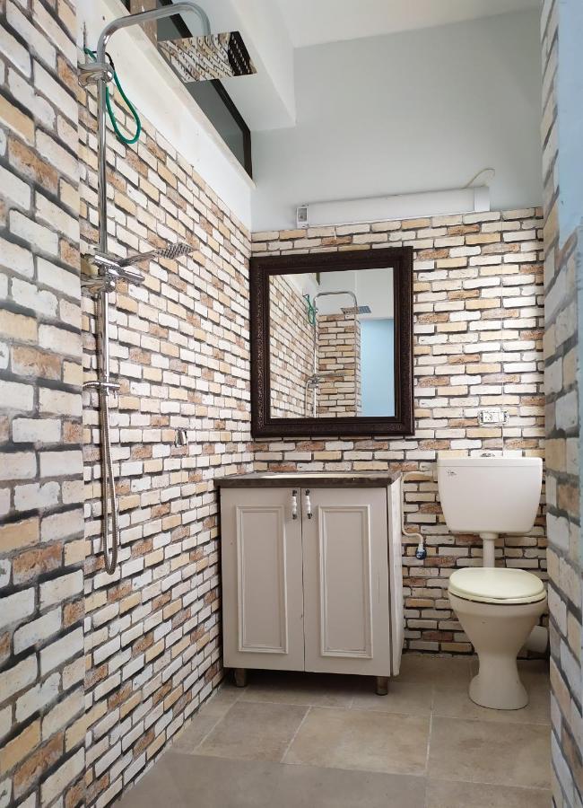 Ahuzat Shaul - Studio Hotel Hadera Kültér fotó