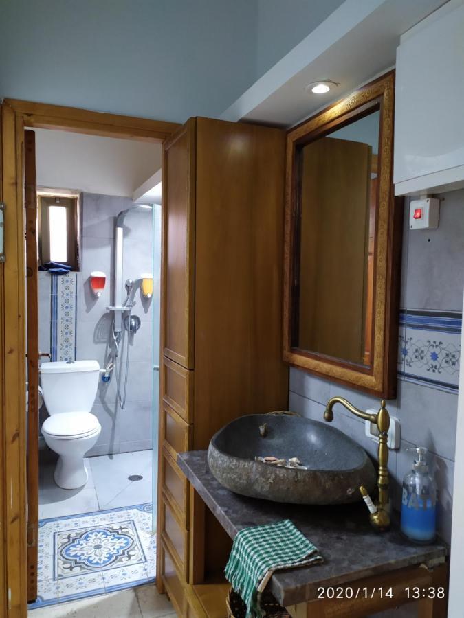 Ahuzat Shaul - Studio Hotel Hadera Kültér fotó